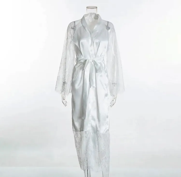 Bathrobe pajamas, nightgowns, bridal dresses, X4553231