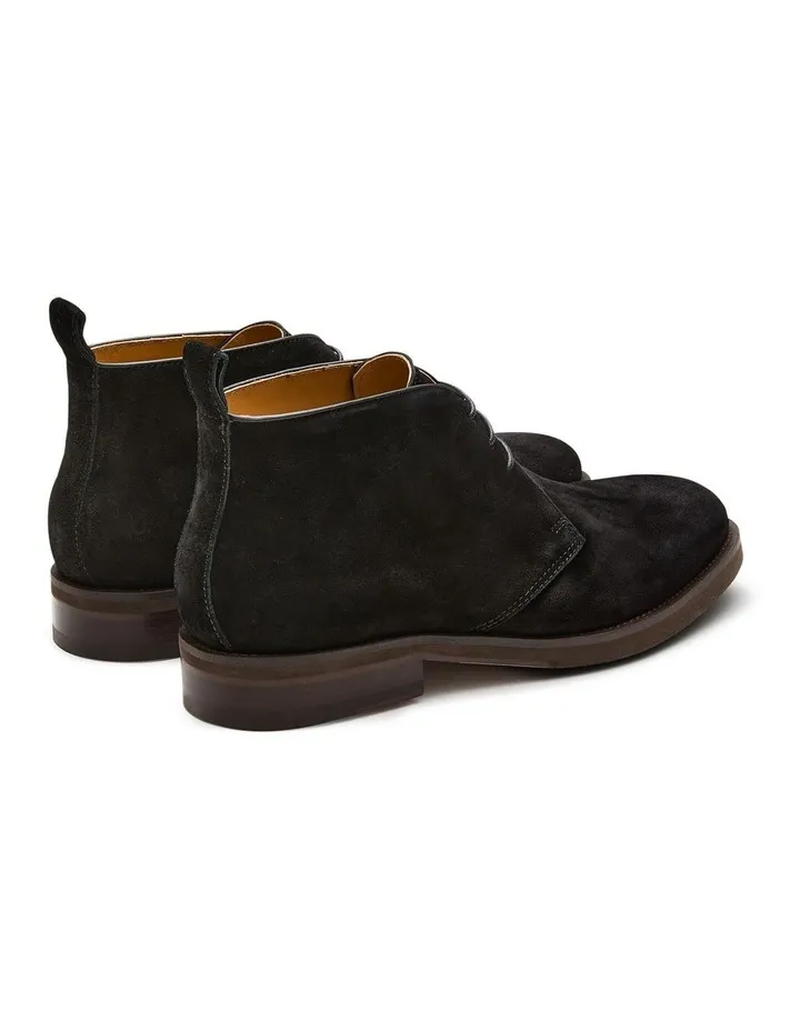 Beckett Chukka Boots in Black