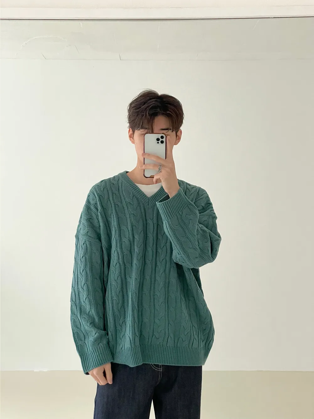 Cable Knit V-Neck Long Sleeves for Men and Women