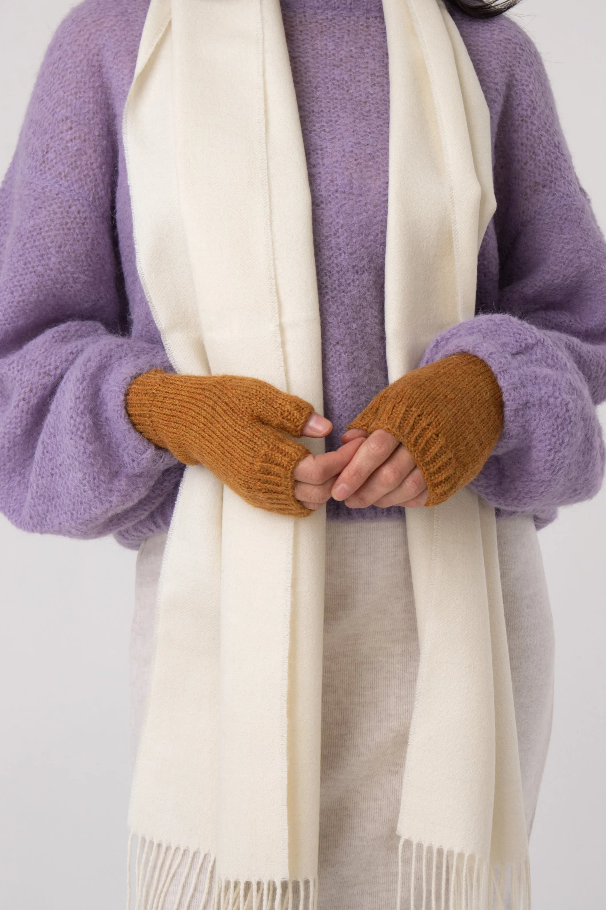 Classic Mittens - Best Mittens for Warmth and Style | Must-Have Winter Accessories