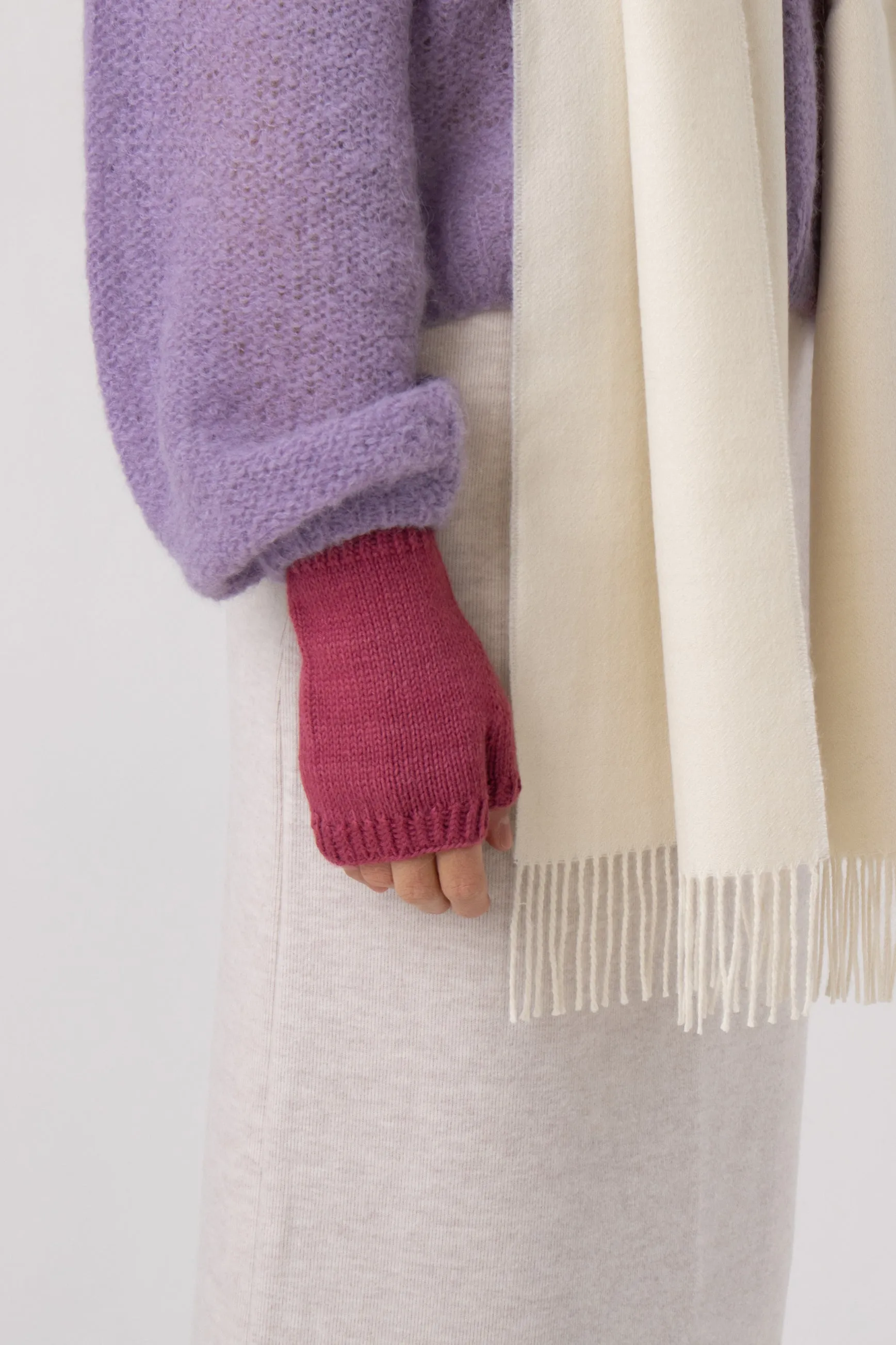 Classic Mittens - Best Mittens for Warmth and Style | Must-Have Winter Accessories