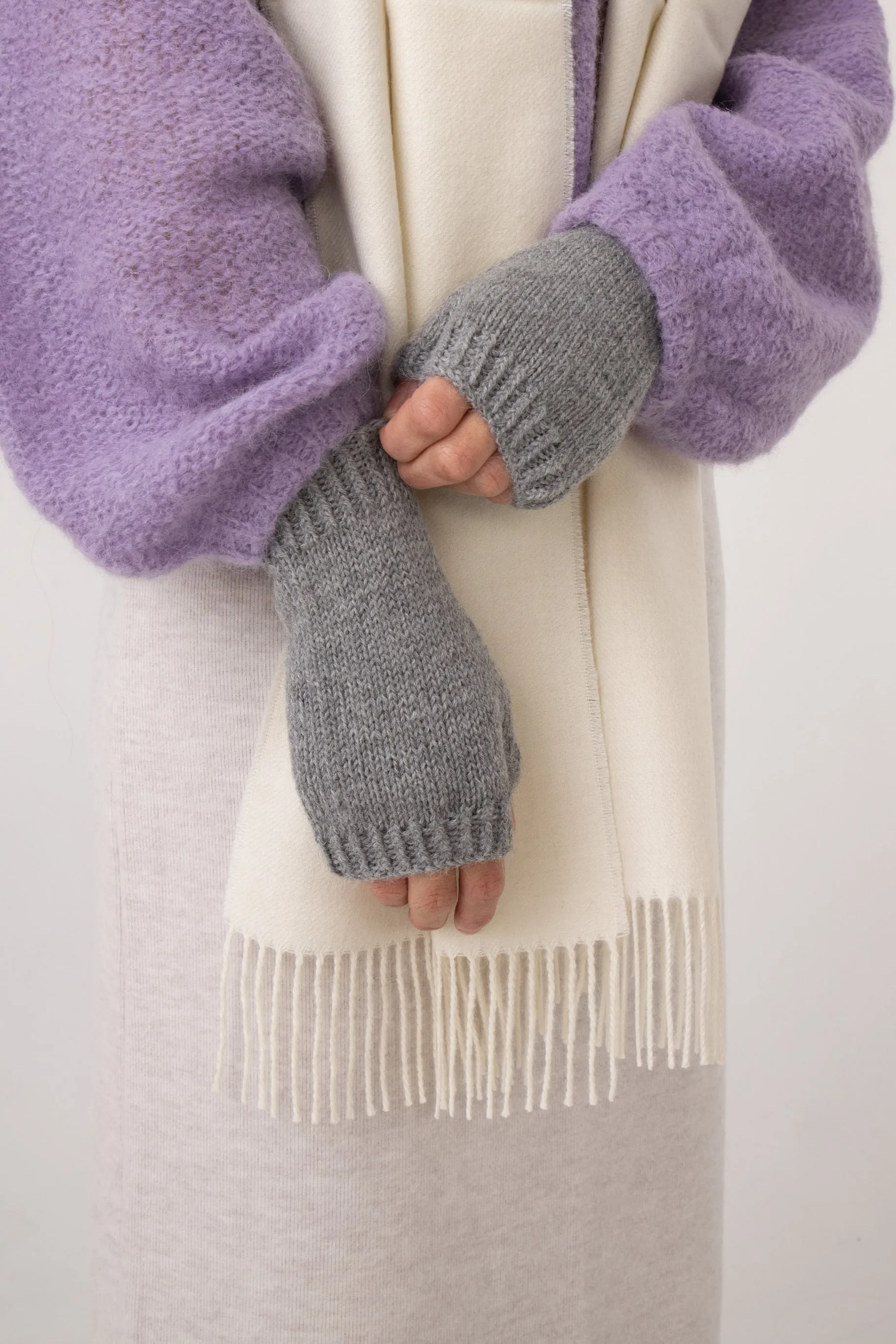 Classic Mittens - Best Mittens for Warmth and Style | Must-Have Winter Accessories