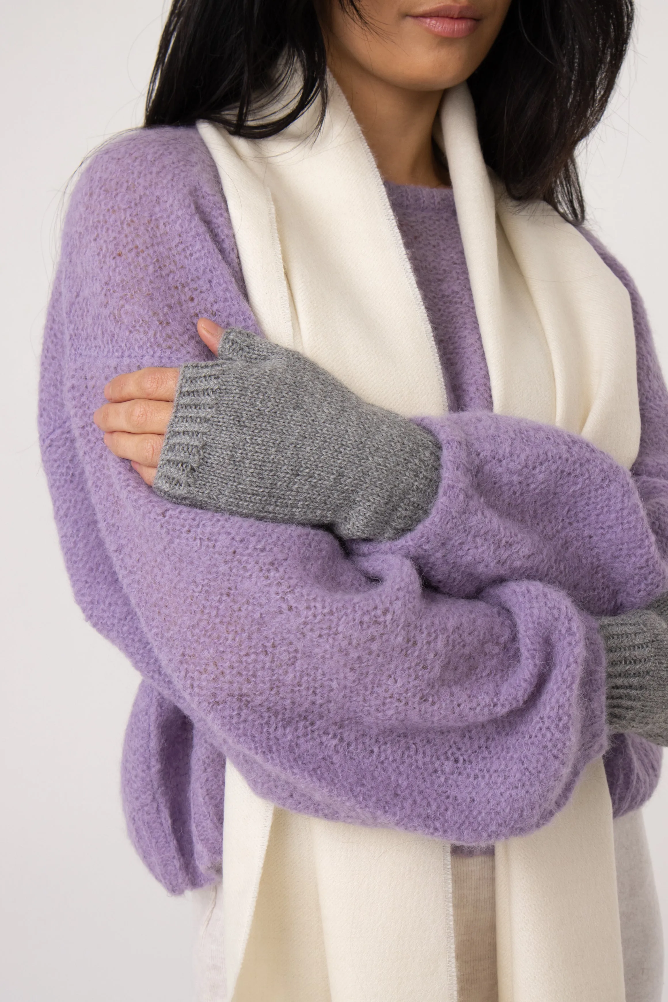 Classic Mittens - Best Mittens for Warmth and Style | Must-Have Winter Accessories