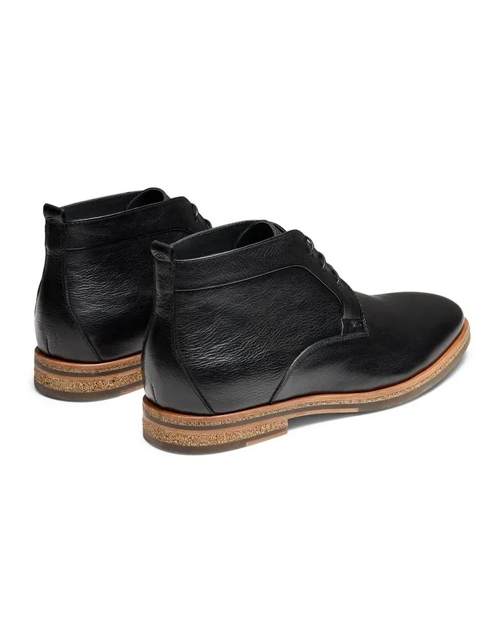 Manning Chukka Boots in Black