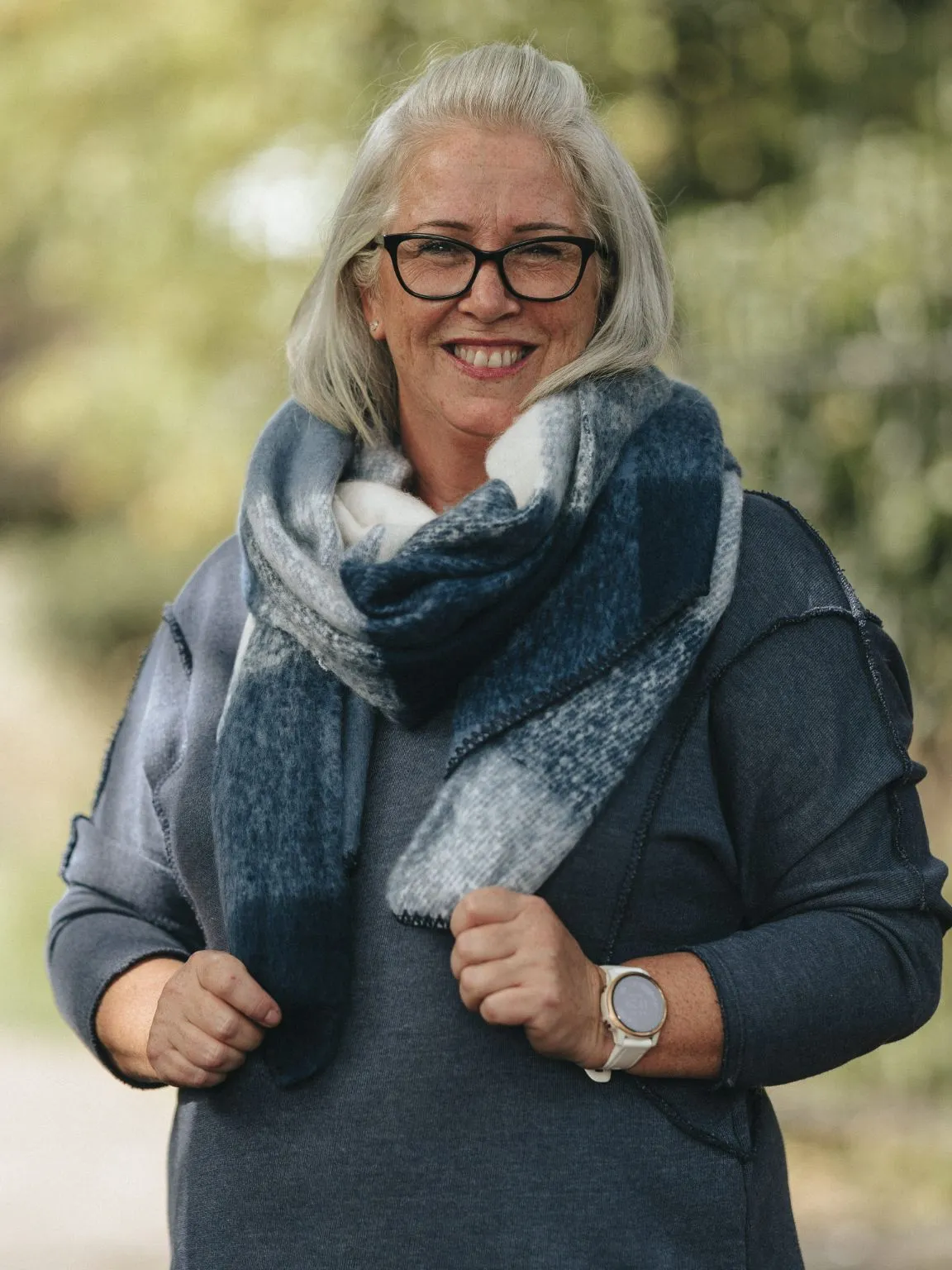 Navy Large Check Scarf