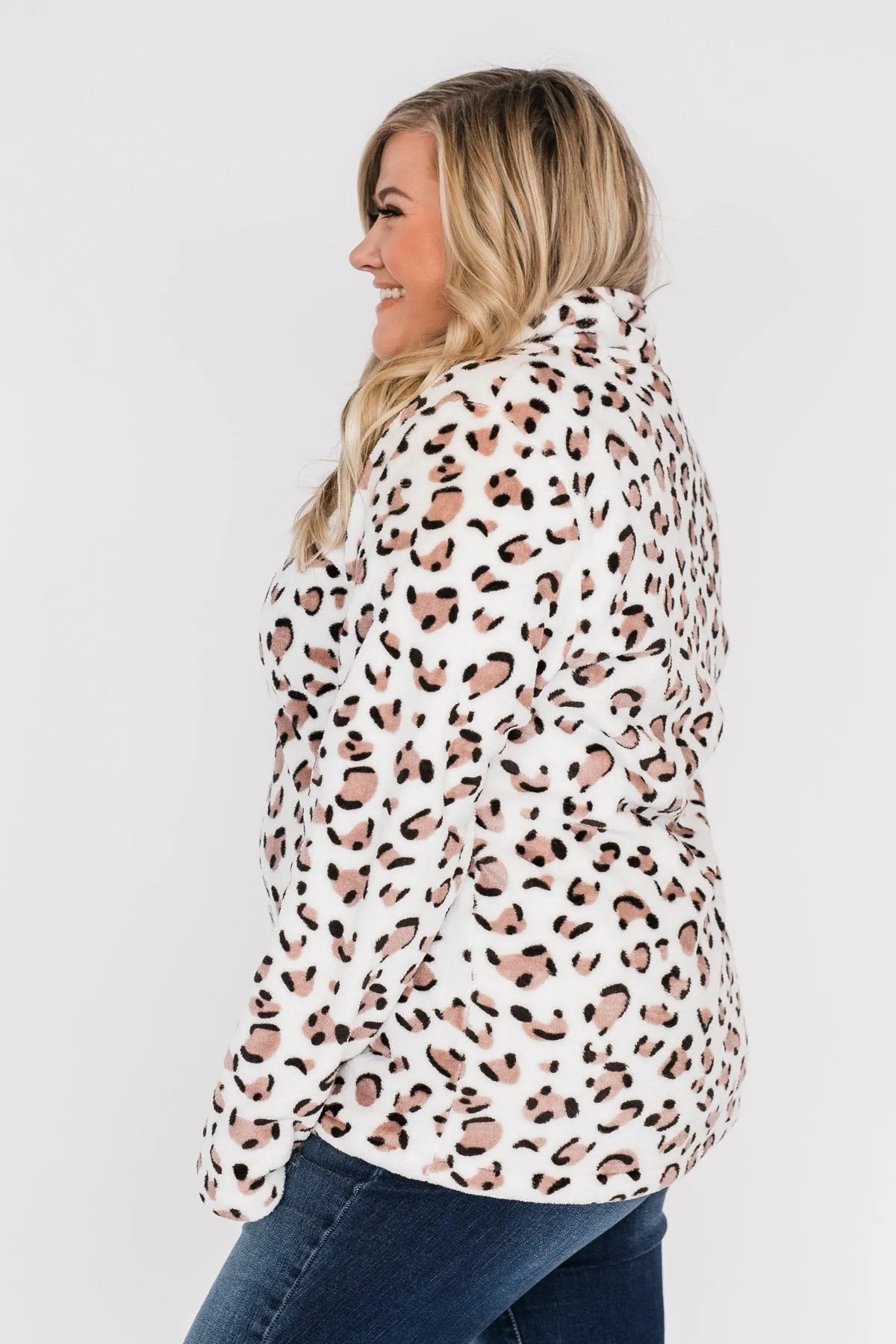 Quarter Zip Leopard Sherpa - Ivory & Mocha | Highly Sought-after Fashion Staple