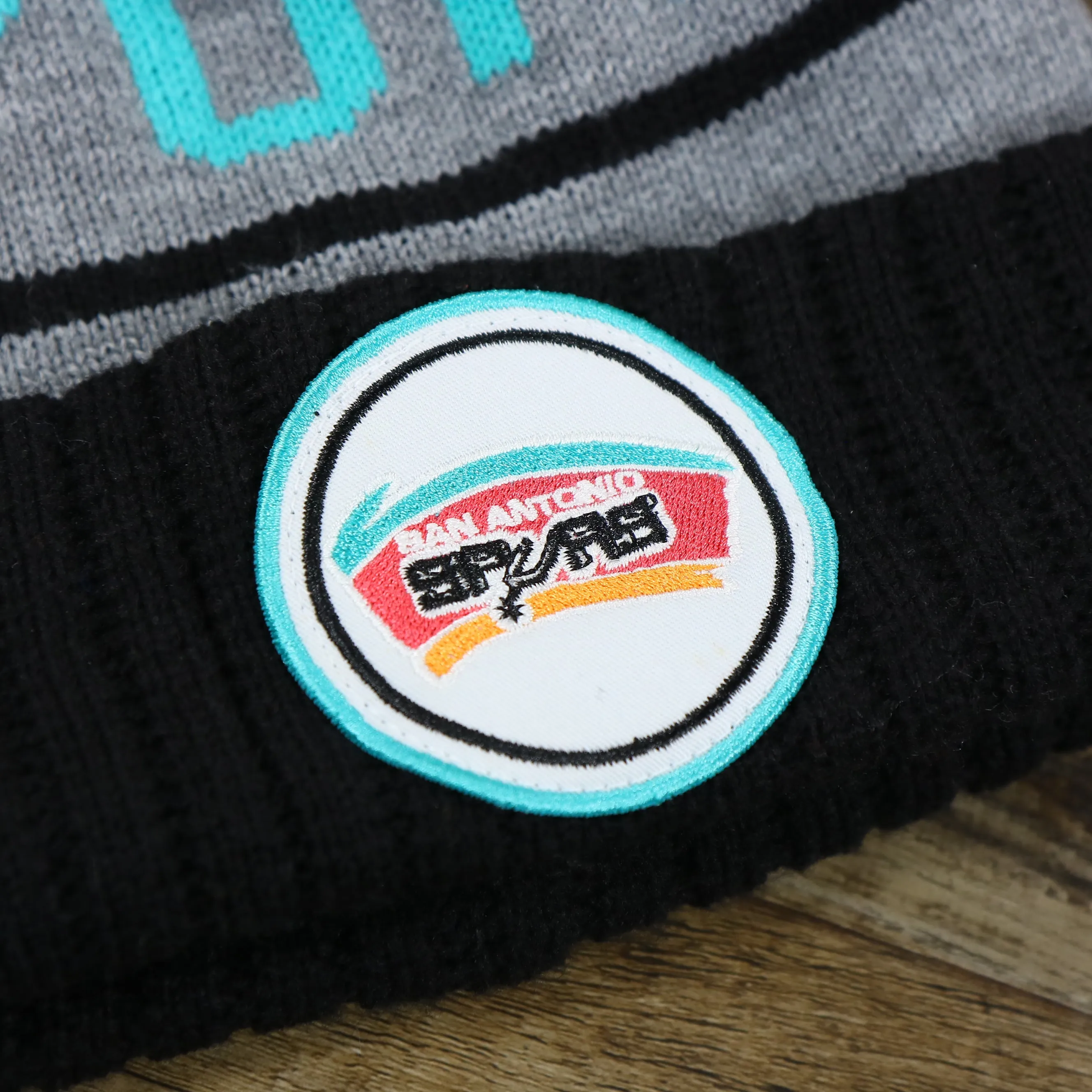 Retro San Antonio Spurs Striped Beanie | Gray and Black Winter Pom Pom Cap