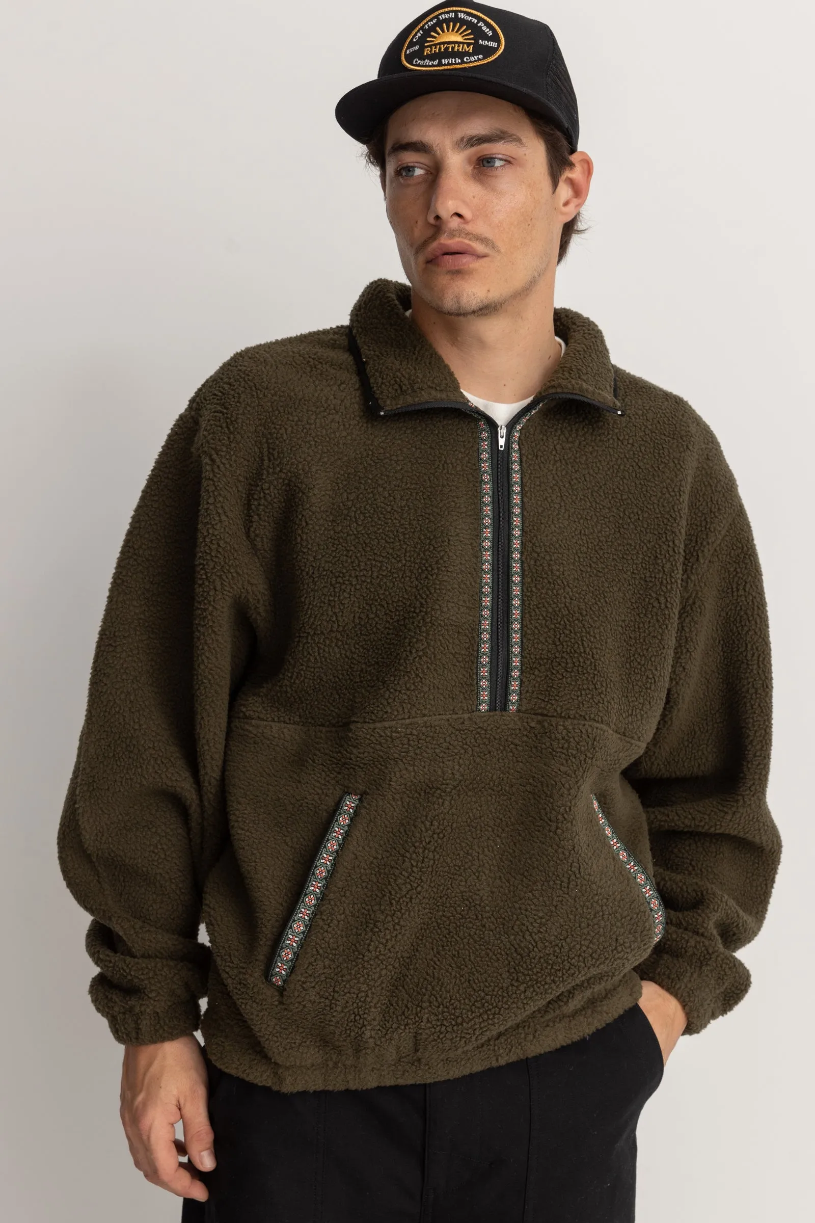 Sherpa Pullover Olive