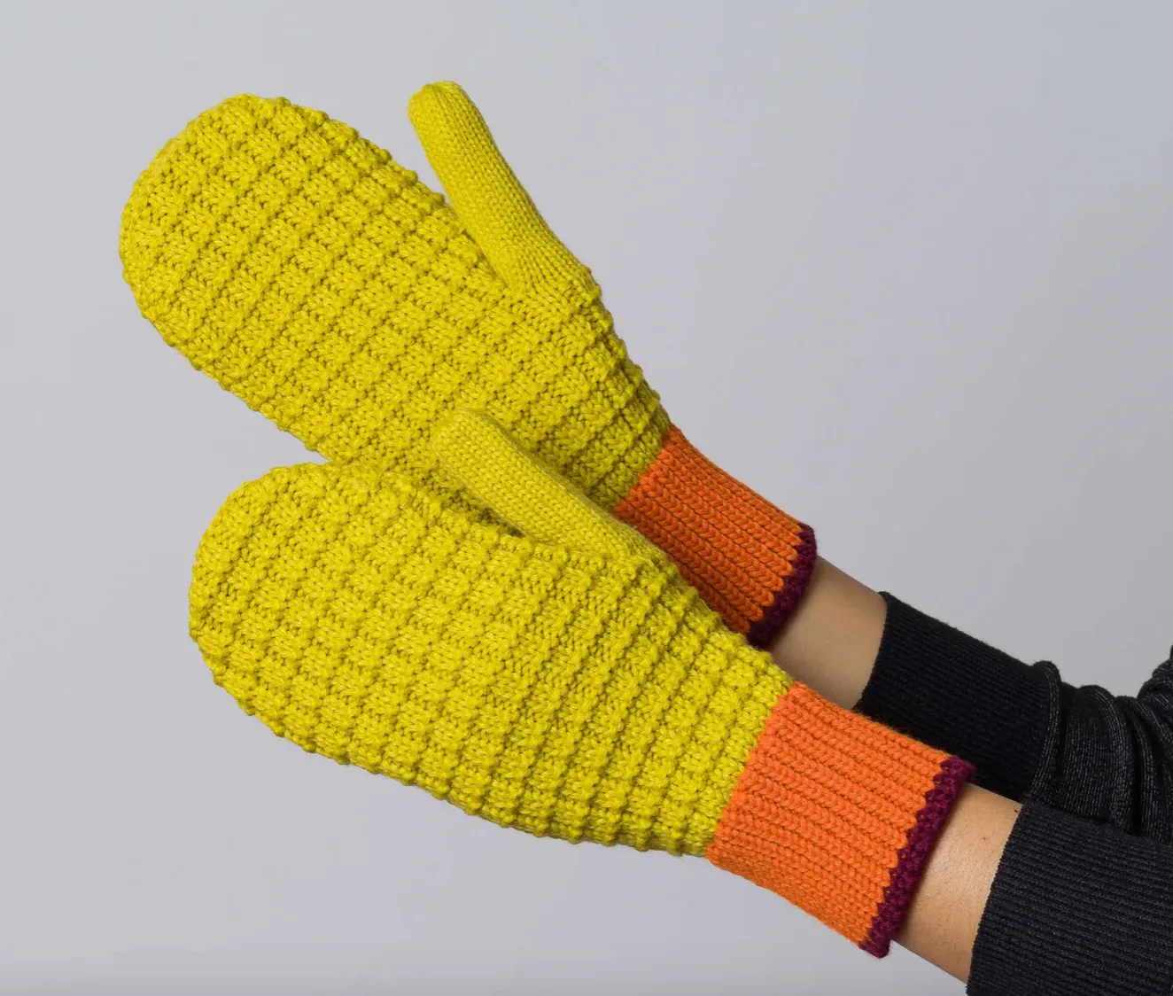 Verloop - Waffle Mittens can be rewritten as Premium Waffle Knit Mittens by Verloop for better Google SEO optimization.