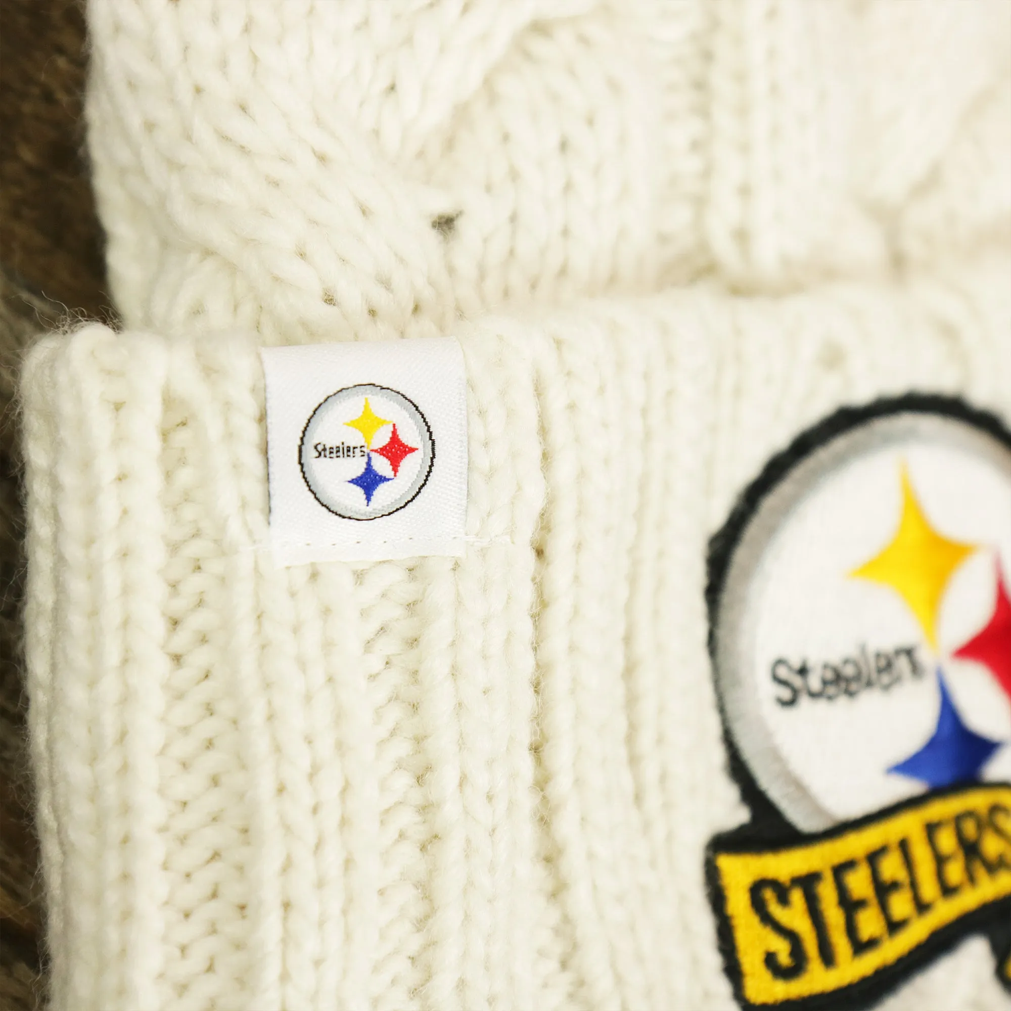 Women's Pittsburgh Steelers 2022 AFC Winter Knit Meeko Pom Pom Beanie | White Winter Beanies