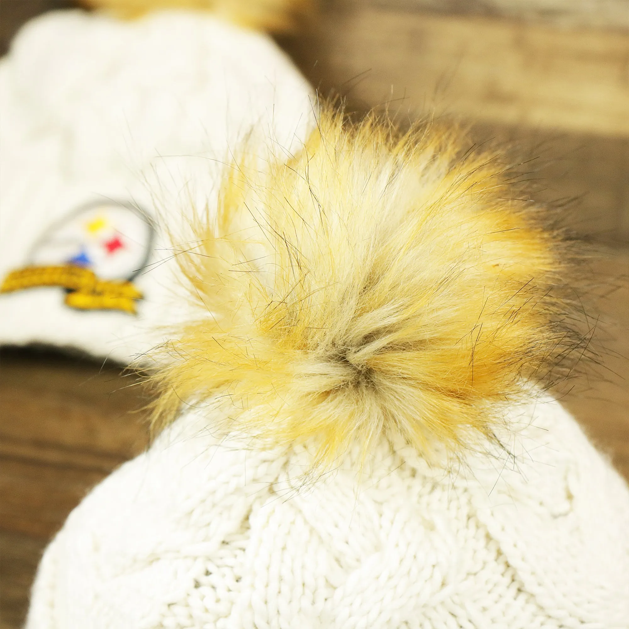 Women's Pittsburgh Steelers 2022 AFC Winter Knit Meeko Pom Pom Beanie | White Winter Beanies